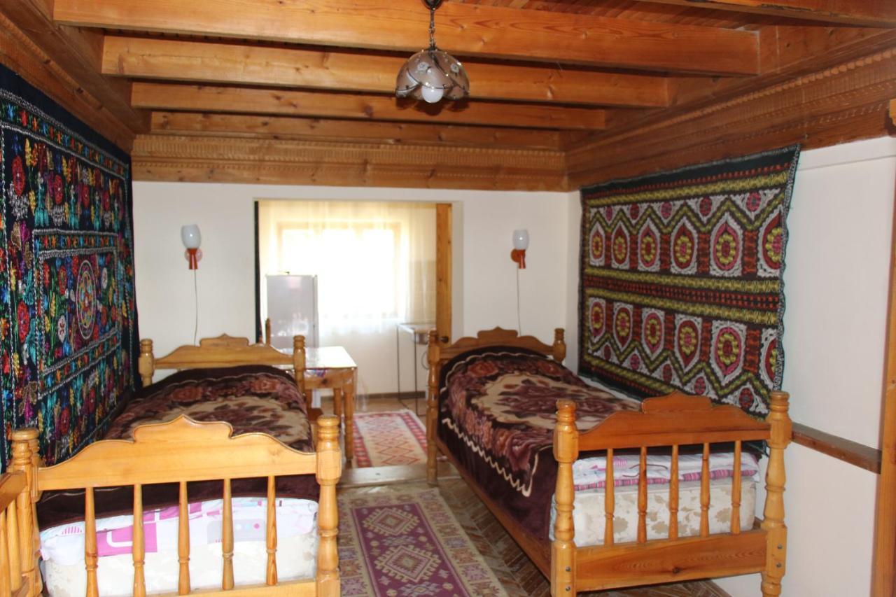 Ethno Guest House Caravan Tamchy Eksteriør billede