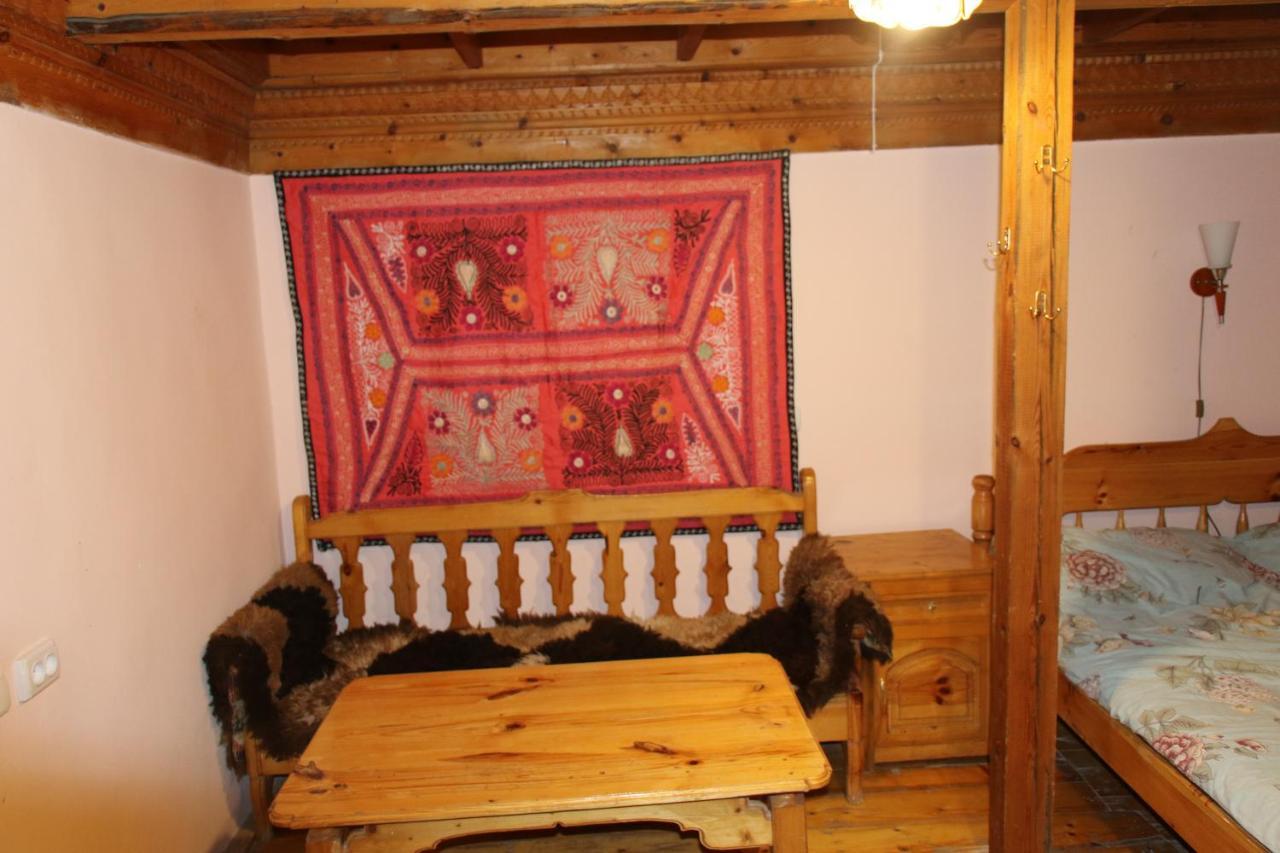 Ethno Guest House Caravan Tamchy Eksteriør billede