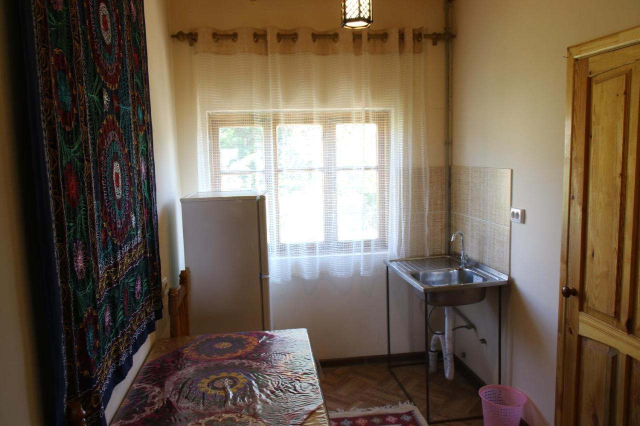 Ethno Guest House Caravan Tamchy Eksteriør billede